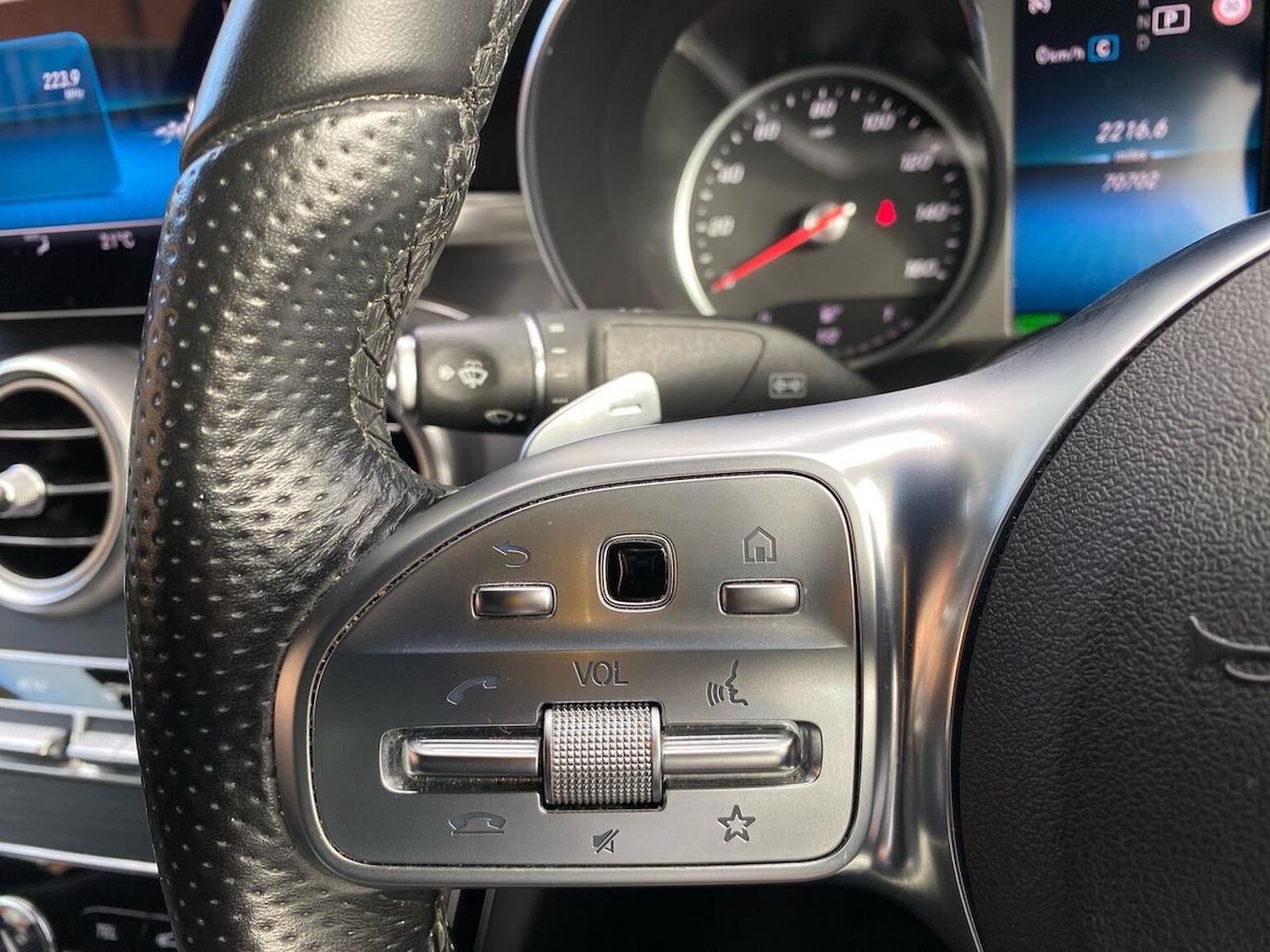 Used Mercedes-Benz C Class 2019 for sale - 76382669: Photo 26