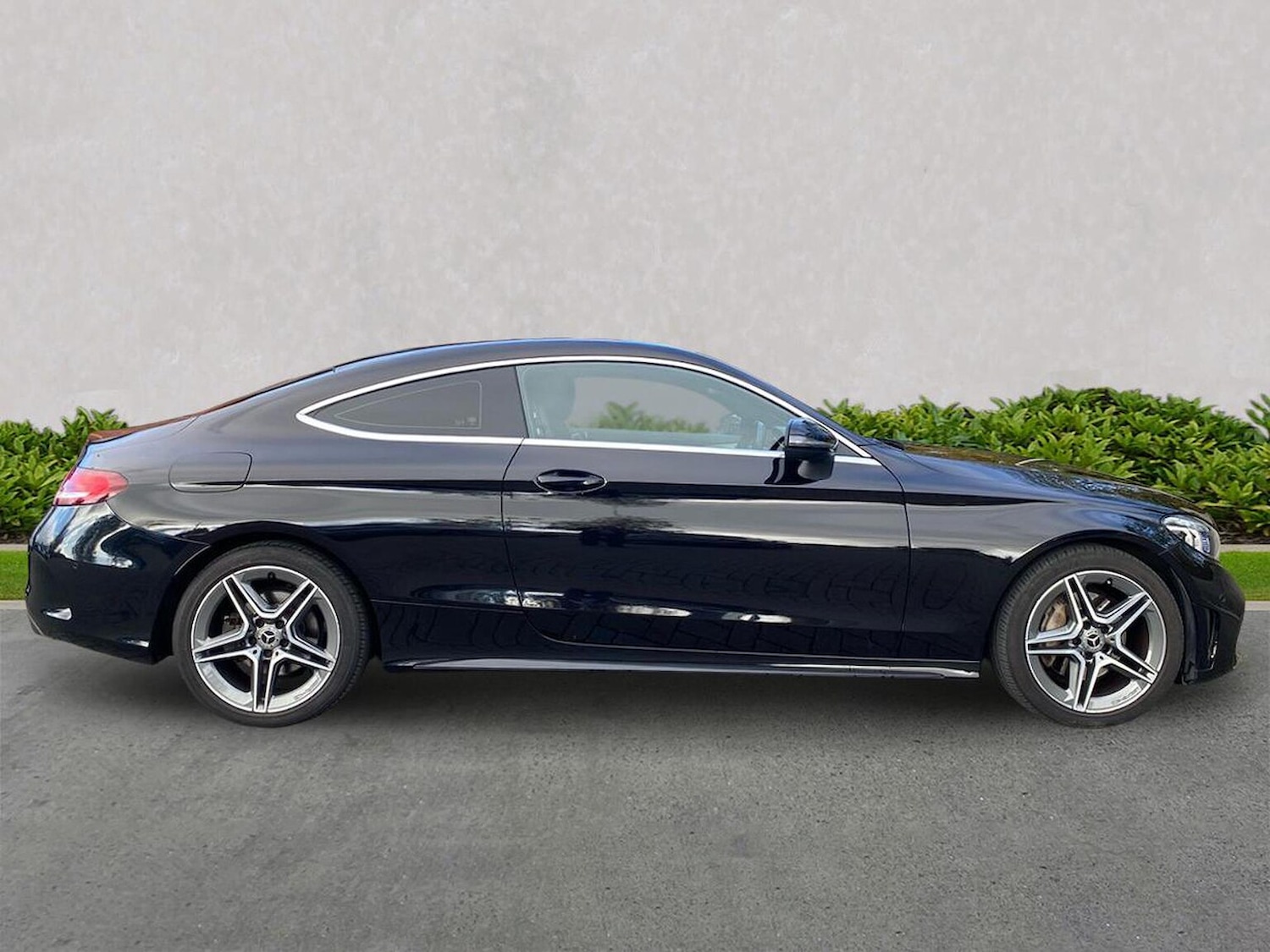 Used Mercedes-Benz C Class 2019 for sale - 76382669: Photo 3