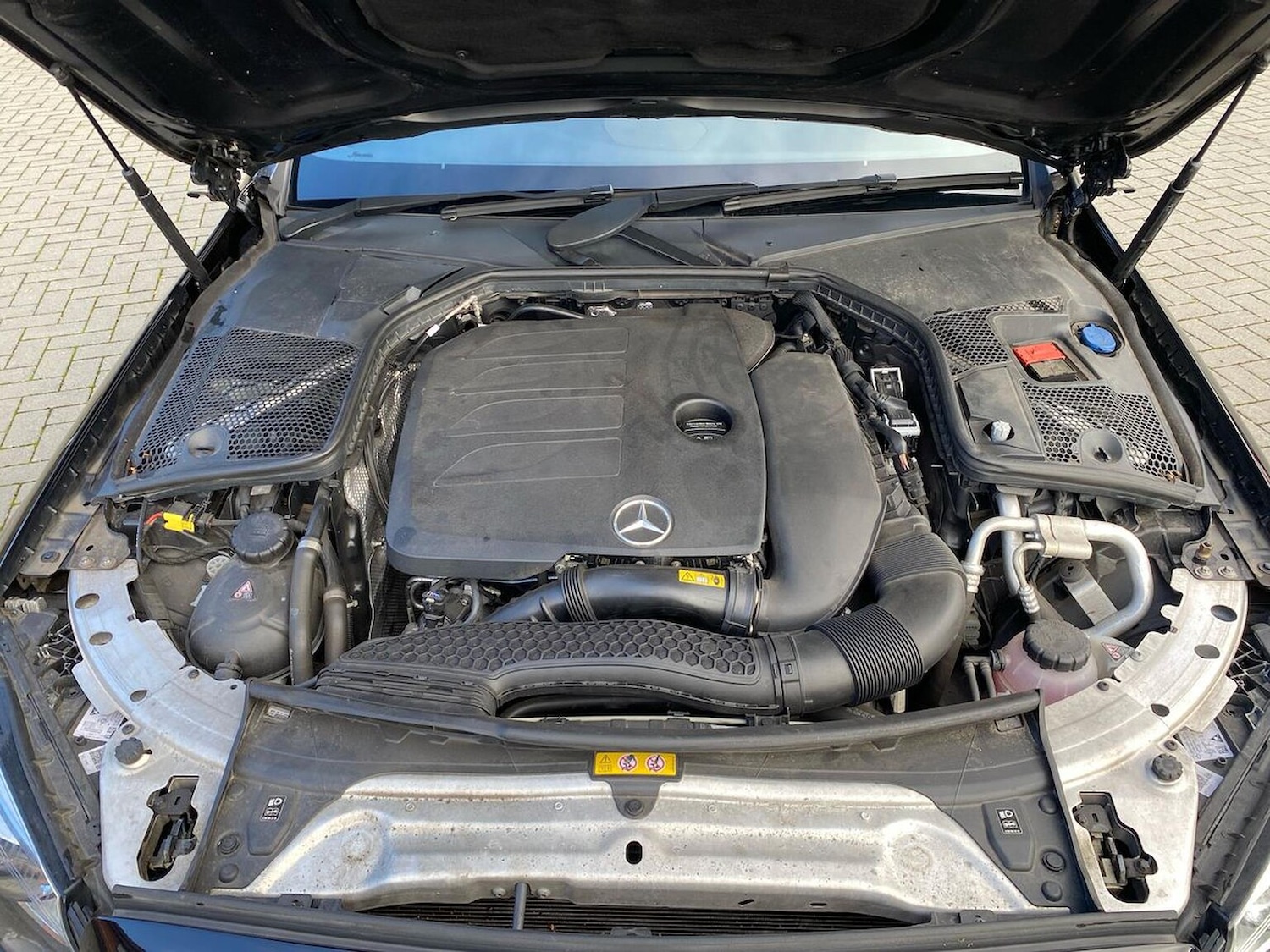 Used Mercedes-Benz C Class 2019 for sale - 76382669: Photo 39