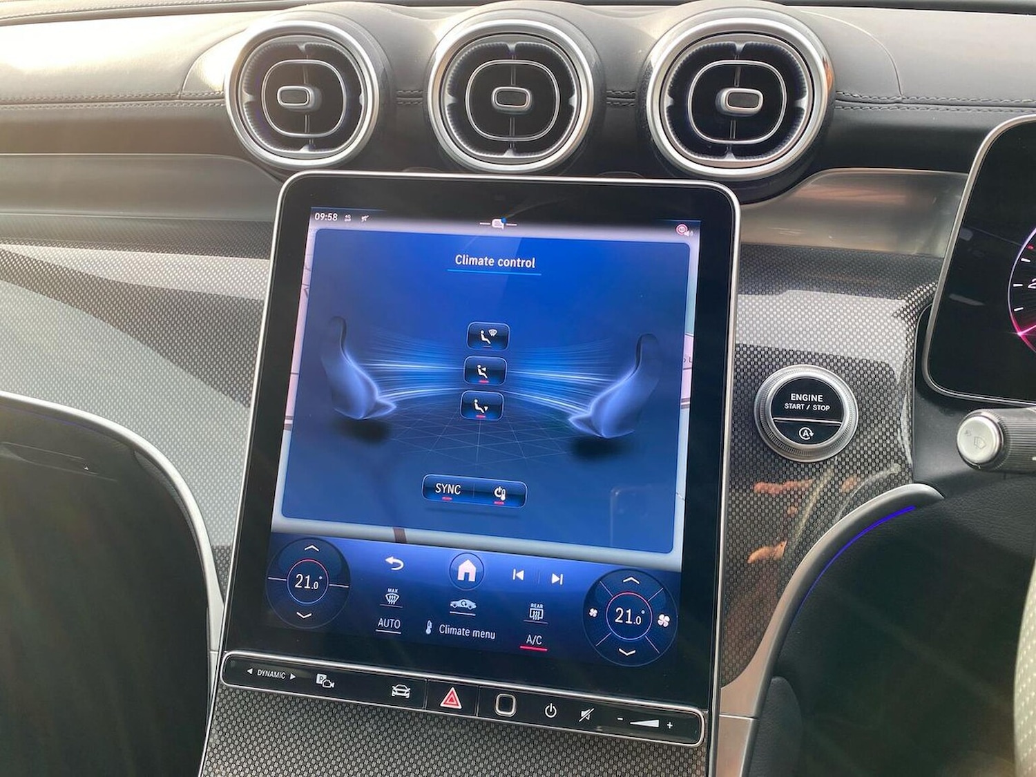 Used Mercedes-Benz GLC 2024 for sale - 76719393: Photo 12