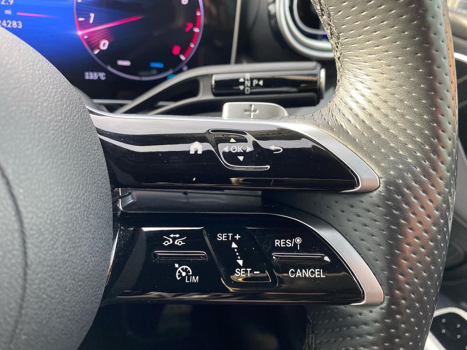 Used Mercedes-Benz GLC 2024 for sale - 76719393: Photo 27