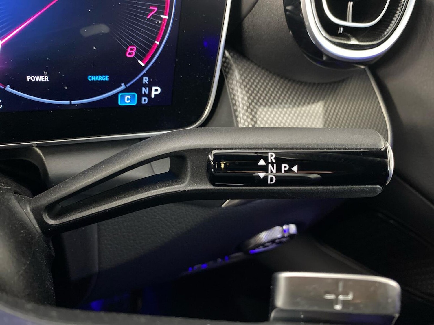 Used Mercedes-Benz GLC 2023 for sale - 76070233: Photo 29