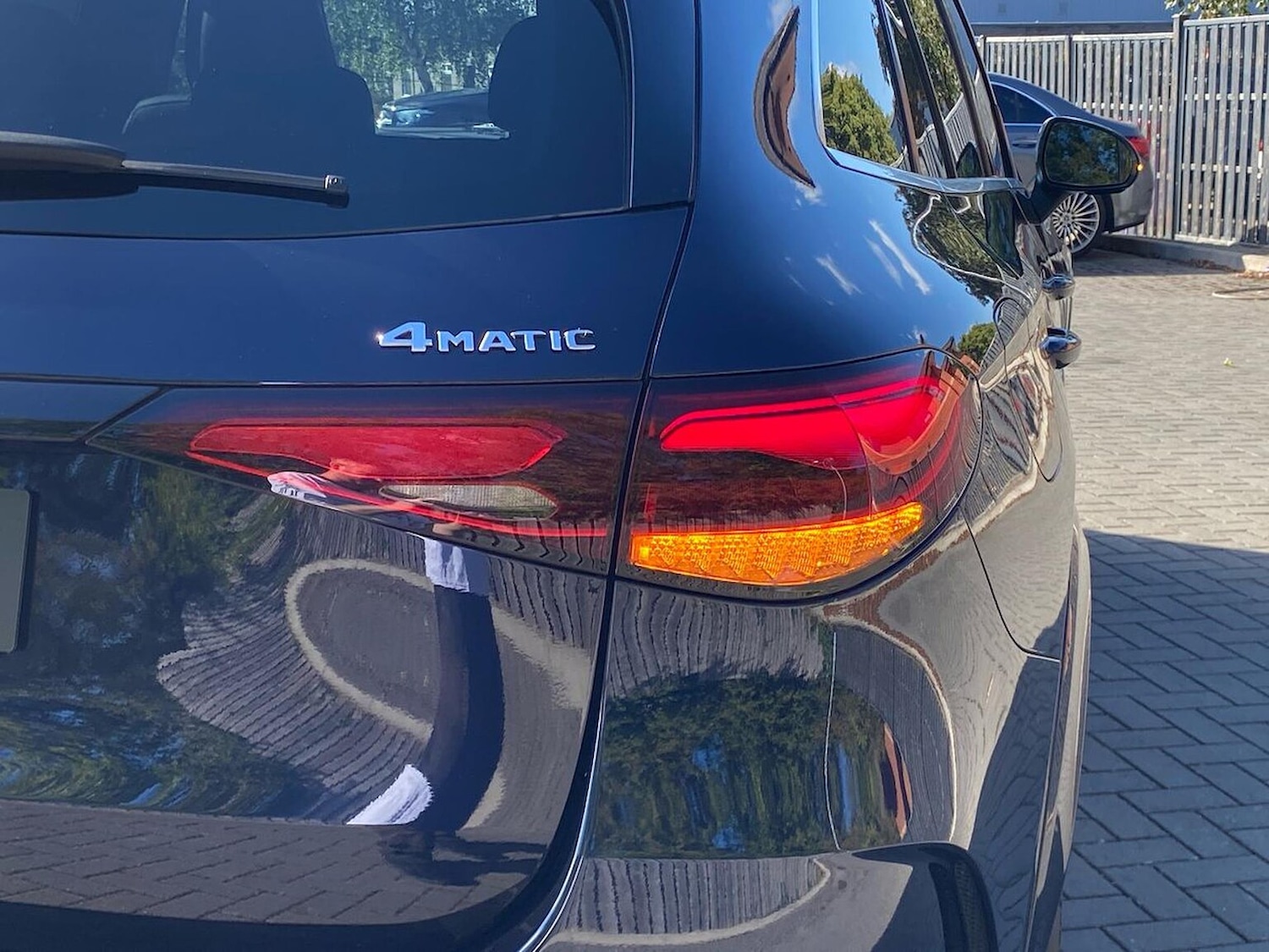 Used Mercedes-Benz GLC 2023 for sale - 76070233: Photo 35