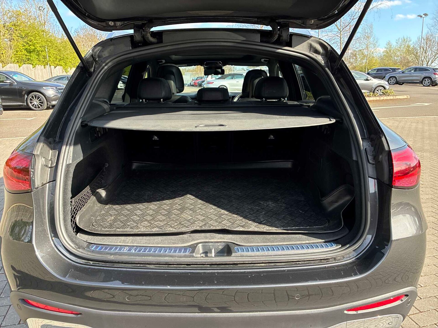 Used Mercedes-Benz GLC 2025 for sale - 78193187: Photo 17