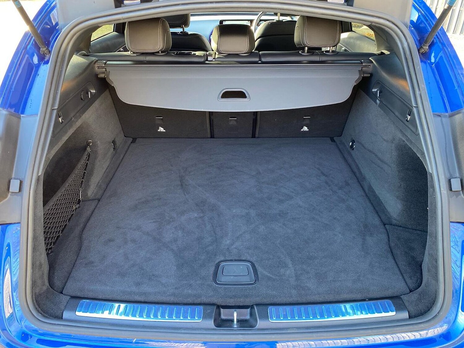 Used Mercedes-Benz EQC 2023 for sale - 76884977: Photo 17