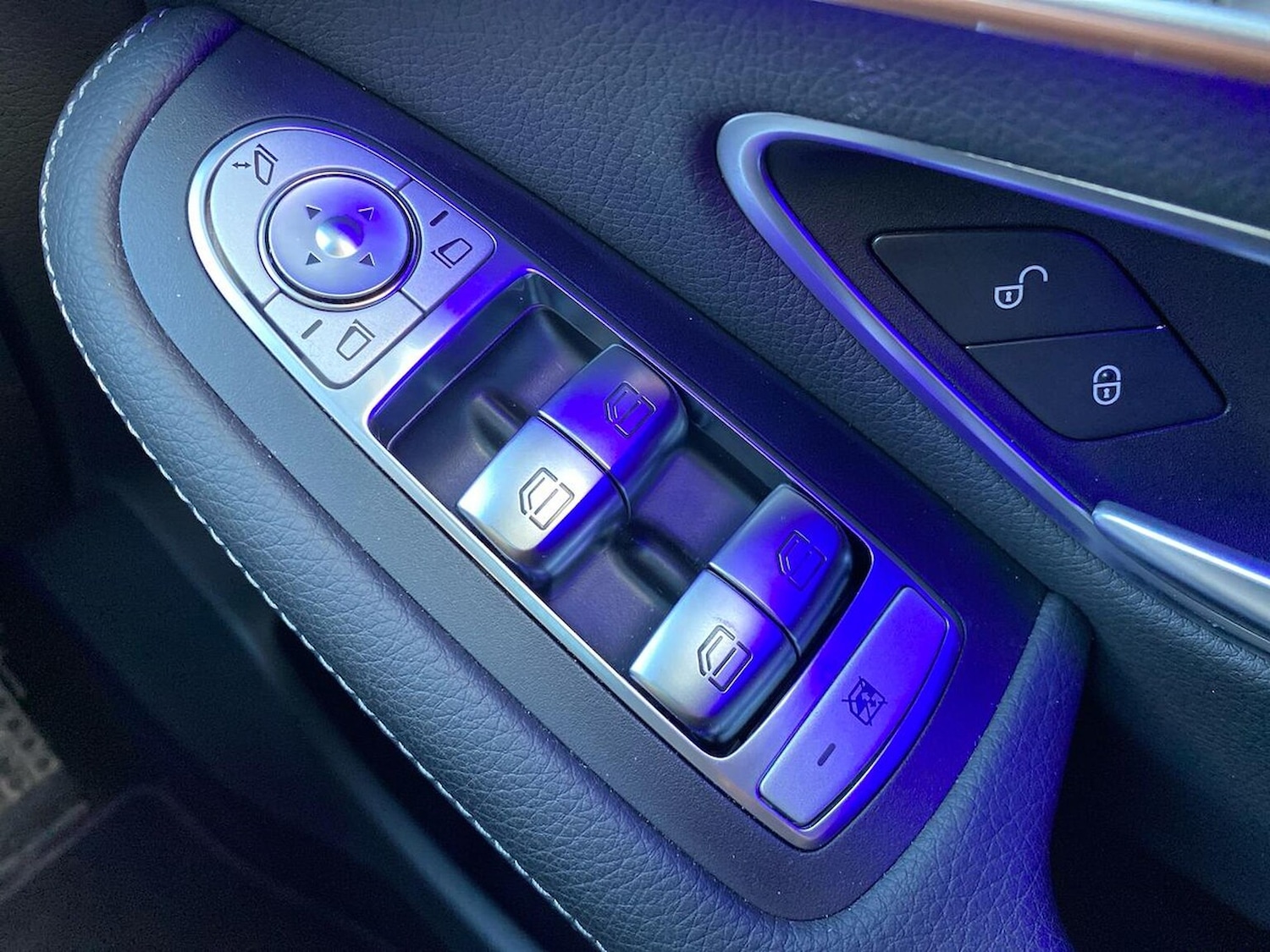 Used Mercedes-Benz EQC 2023 for sale - 76884977: Photo 21