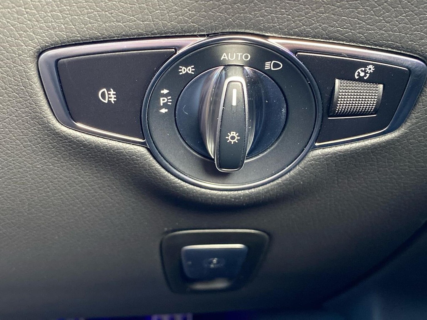 Used Mercedes-Benz EQC 2023 for sale - 76884977: Photo 22