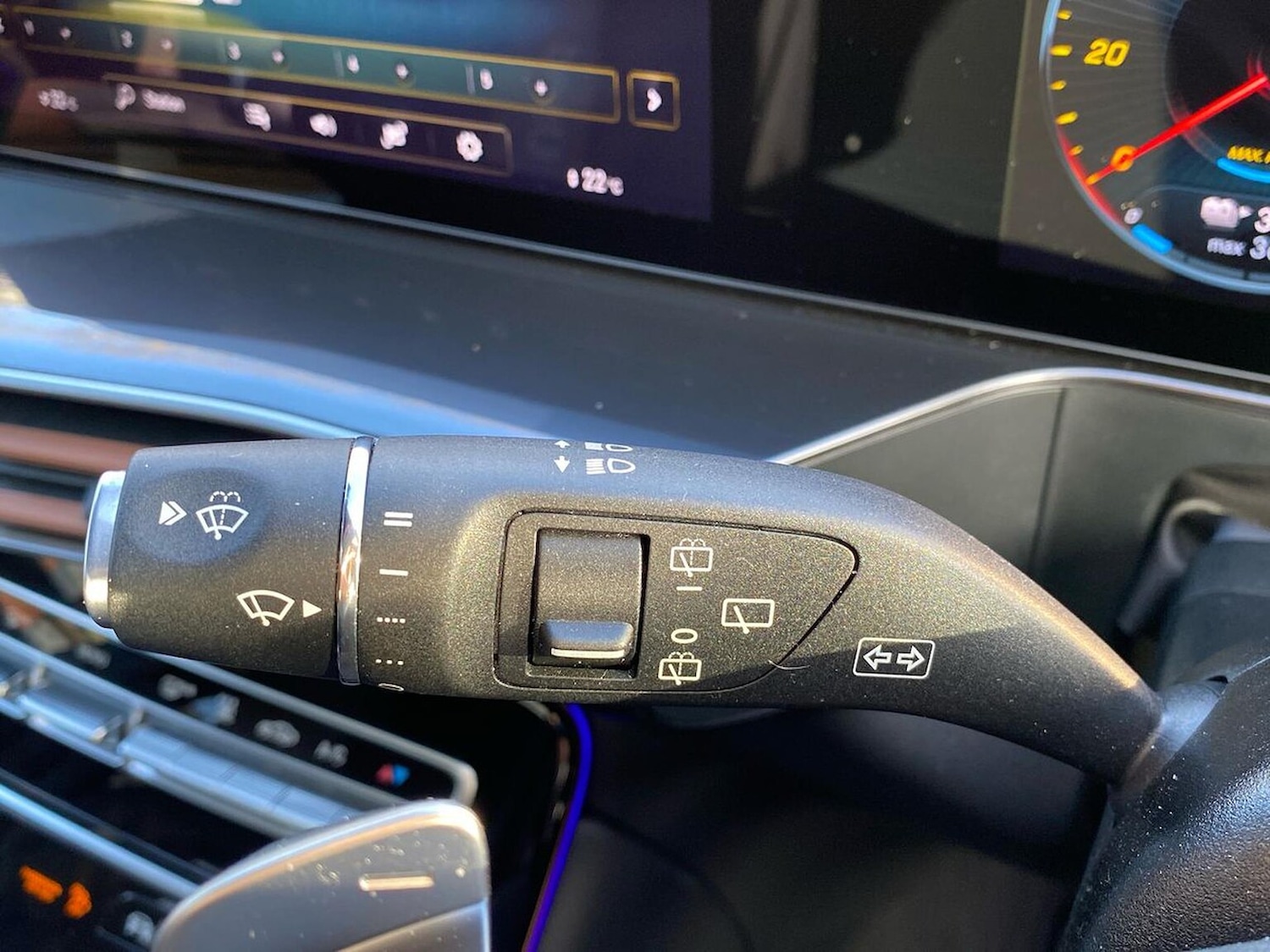 Used Mercedes-Benz EQC 2023 for sale - 76884977: Photo 28