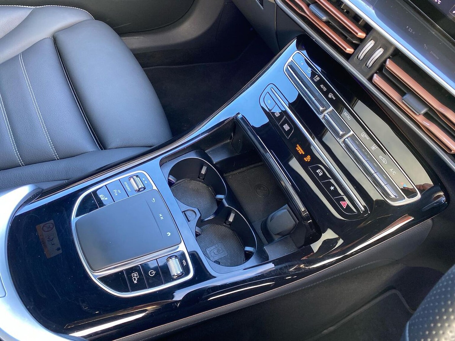 Used Mercedes-Benz EQC 2023 for sale - 76884977: Photo 32