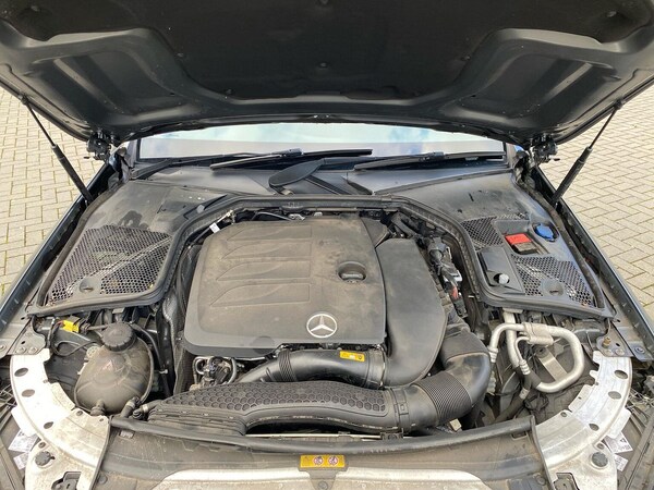Used Mercedes-Benz C Class 2019 for sale - 76324652: Photo 39