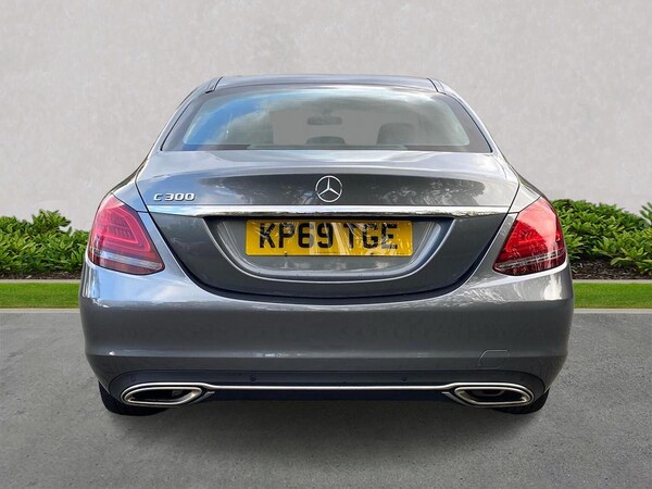 Used Mercedes-Benz C Class 2019 for sale - 76324652: Photo 4