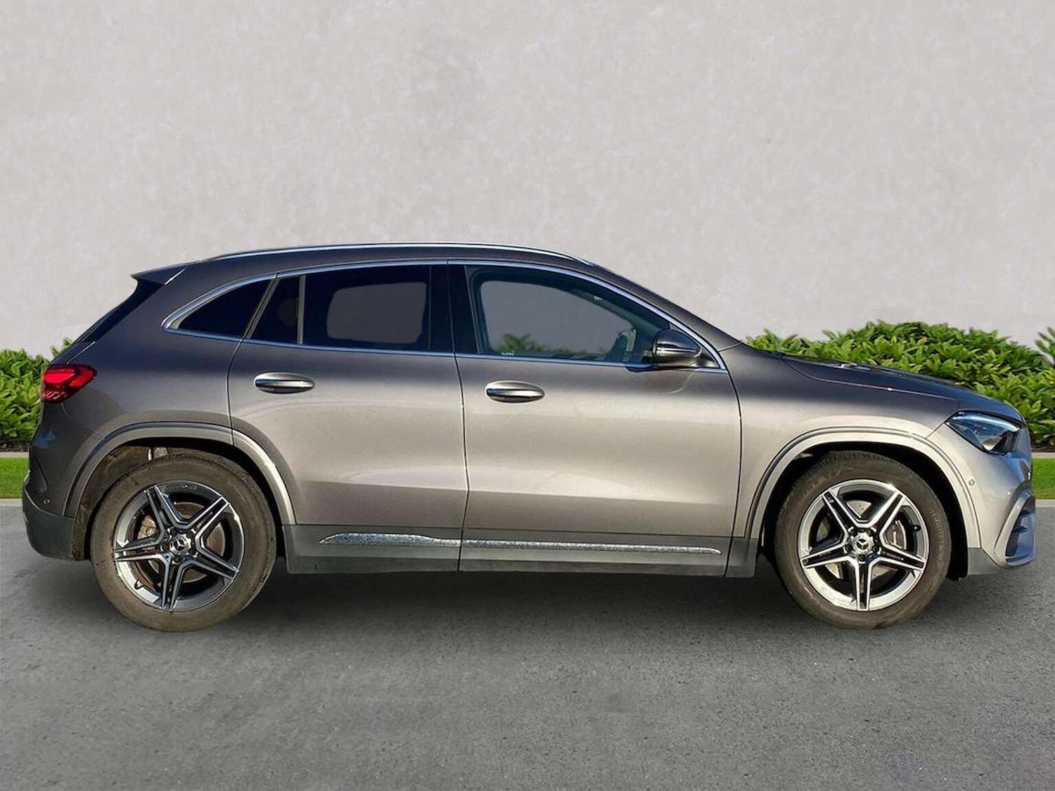 Used Mercedes-Benz GLA 2024 for sale - 77688045: Photo 3