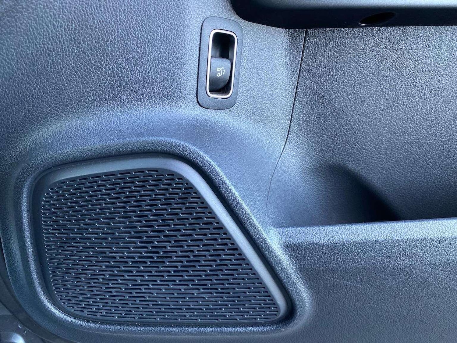 Used Mercedes-Benz GLA 2024 for sale - 77688045: Photo 31