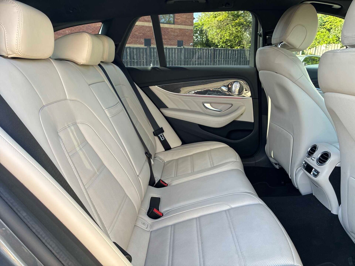 Used Mercedes-Benz E Class 2022 for sale - 78191625: Photo 16