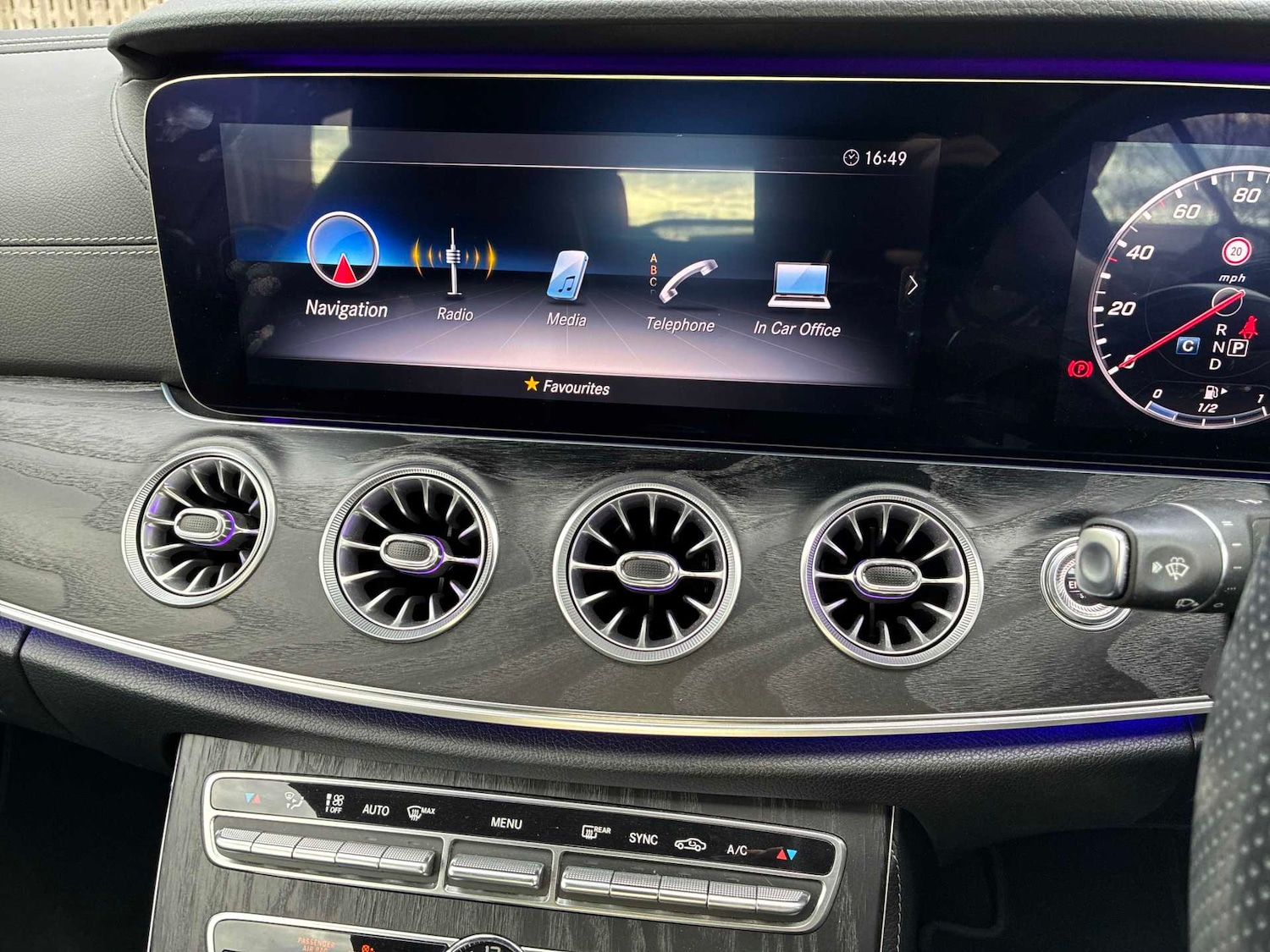 Used Mercedes-Benz E Class 2021 for sale - 78192714: Photo 25