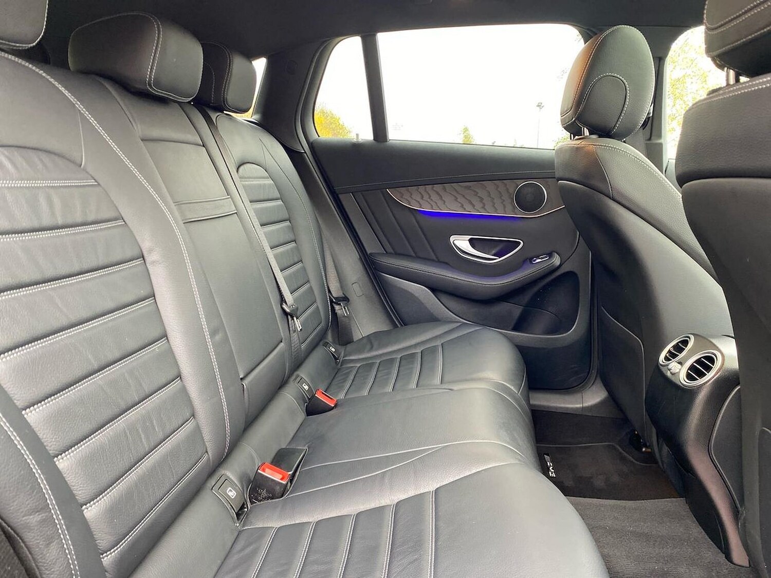 Used Mercedes-Benz EQC 2021 for sale - 76497330: Photo 16