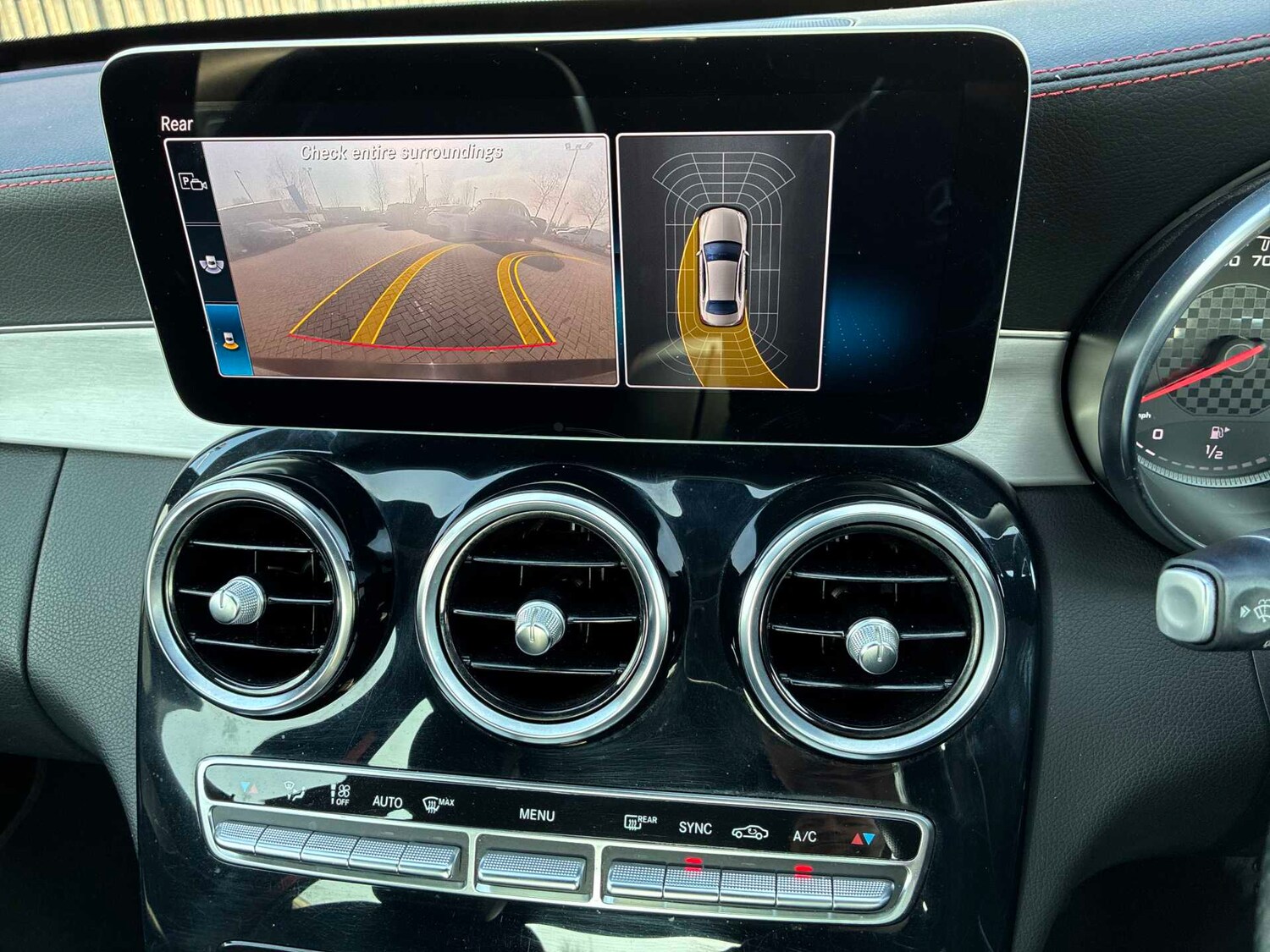 Used Mercedes-Benz C Class 2019 for sale - 78196261: Photo 26