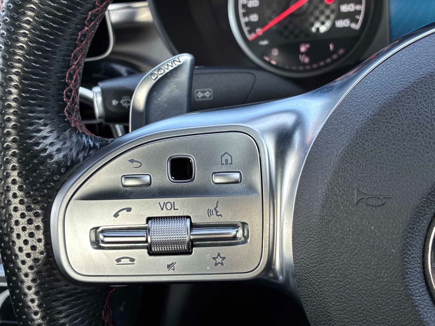 Used Mercedes-Benz C Class 2019 for sale - 78196261: Photo 30