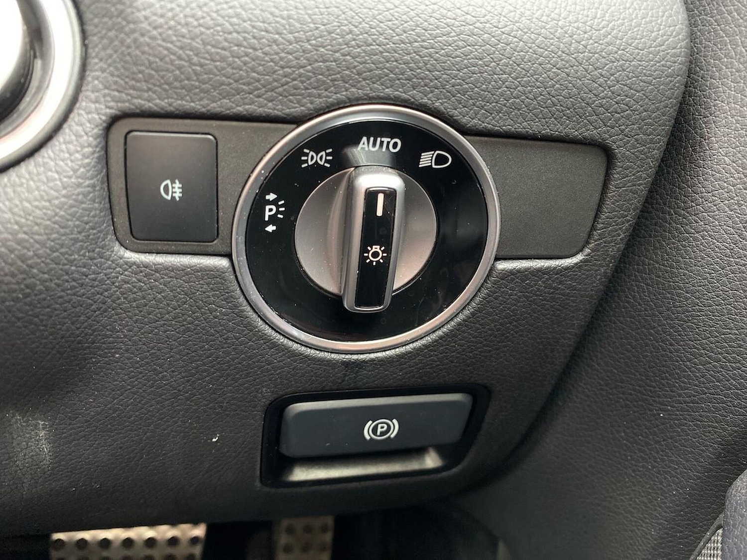 Used Mercedes-Benz SLC 2016 for sale - 76461794: Photo 22