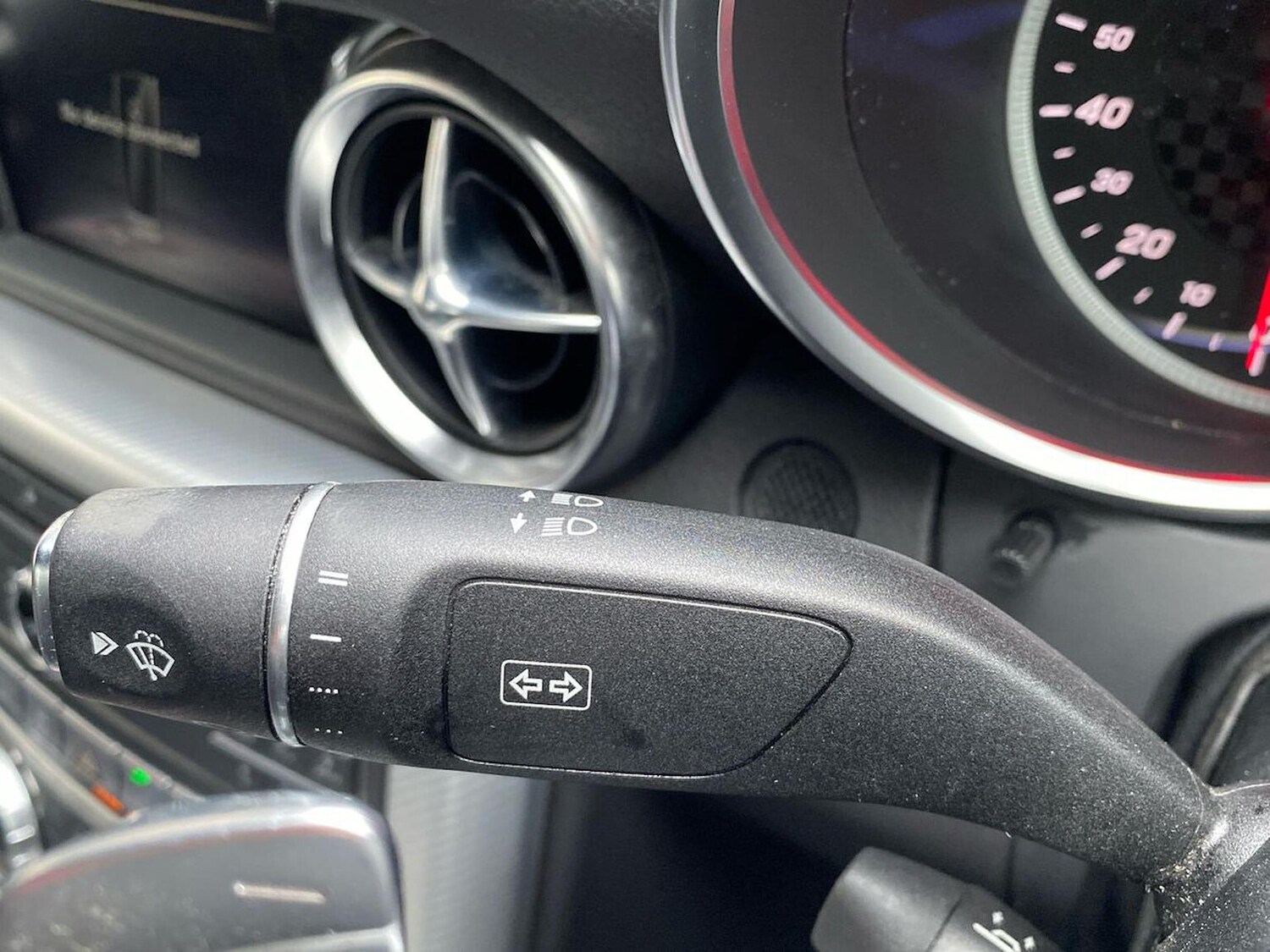 Used Mercedes-Benz SLC 2016 for sale - 76461794: Photo 28