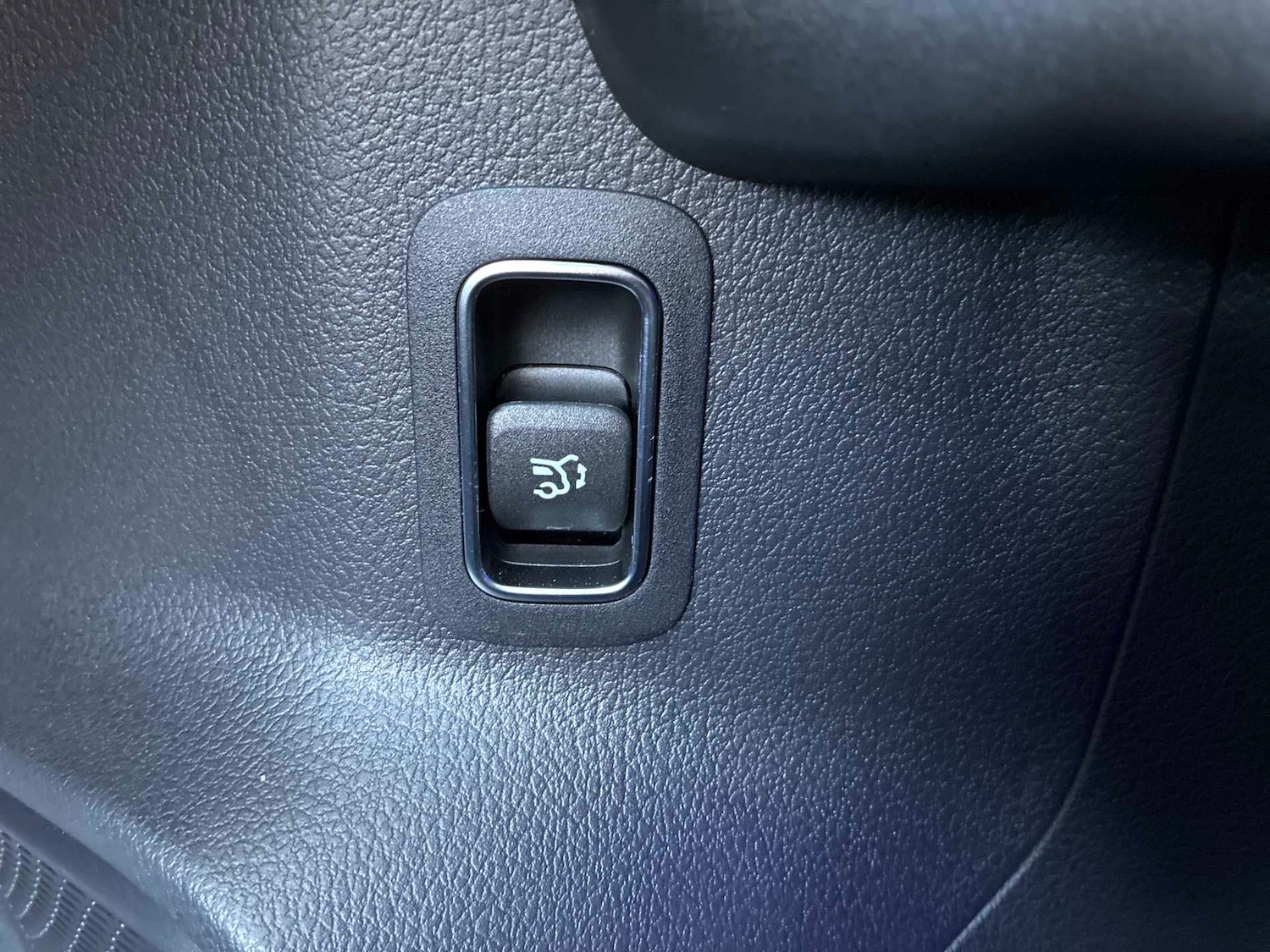 Used Mercedes-Benz GLA 2025 for sale - 78195997: Photo 44