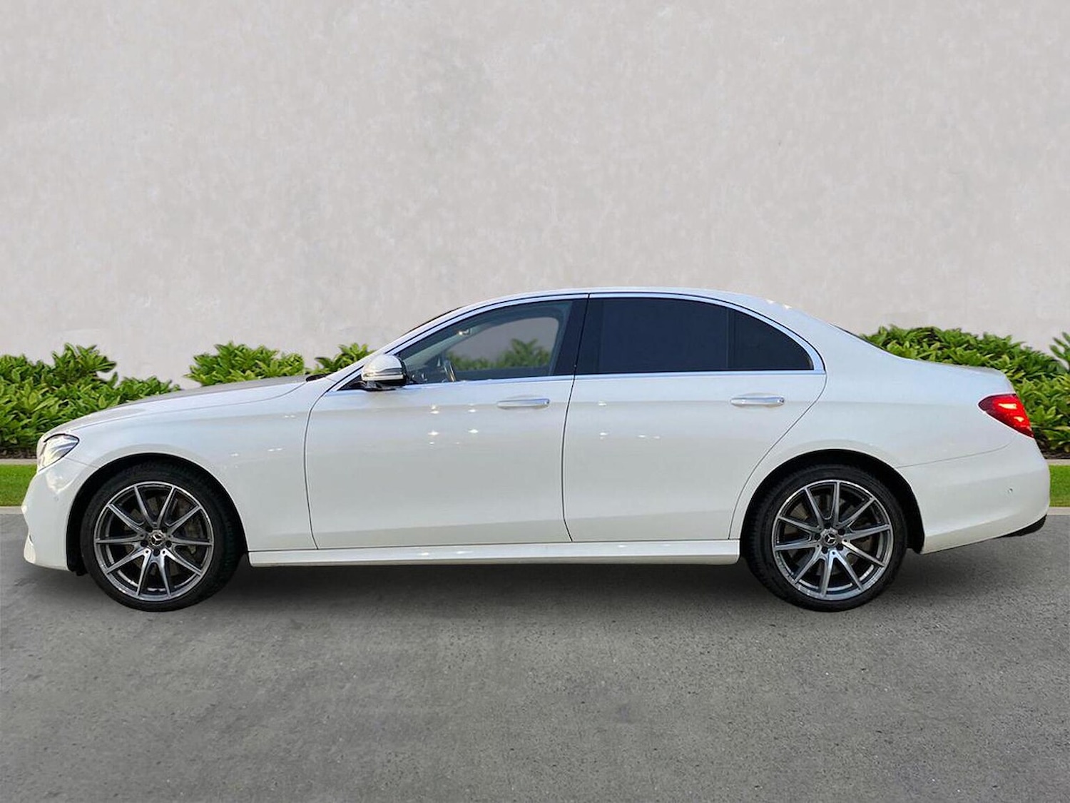 Used Mercedes-Benz E Class 2020 for sale - 76830682: Photo 19