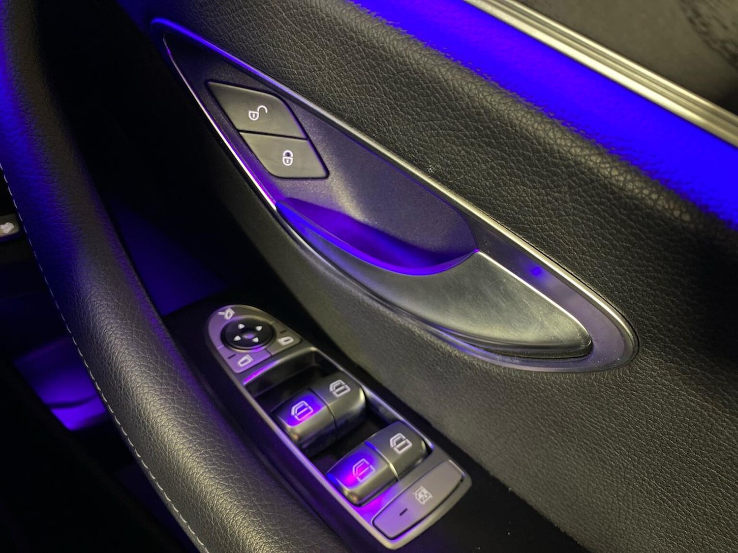 Used Mercedes-Benz E Class 2020 for sale - 76830682: Photo 21