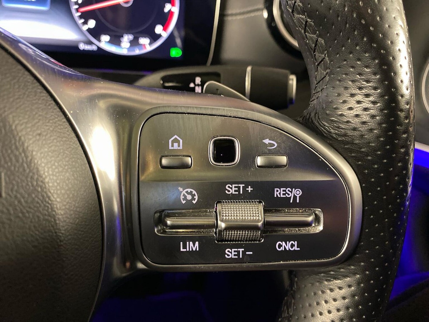 Used Mercedes-Benz E Class 2020 for sale - 76830682: Photo 27