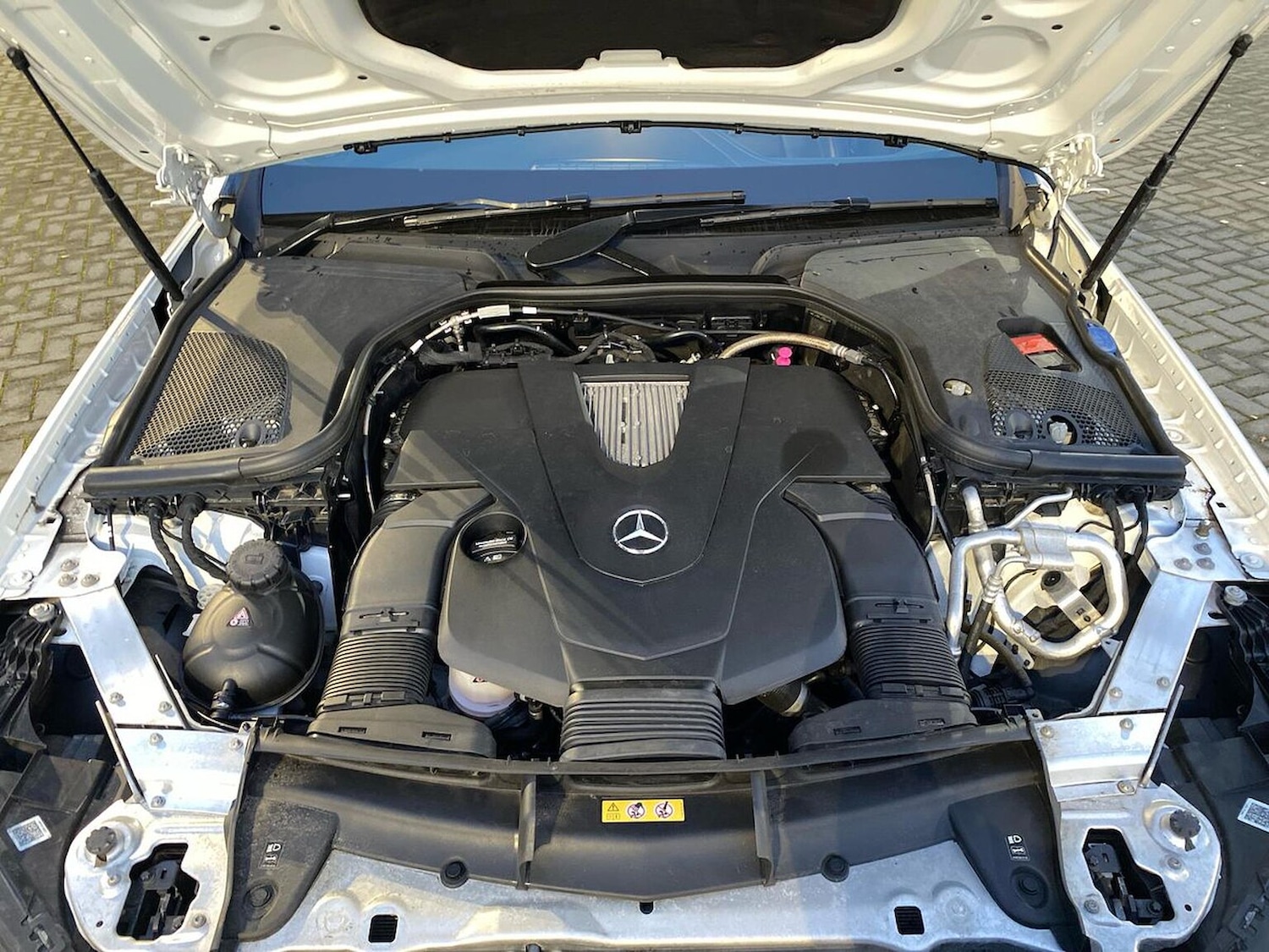 Used Mercedes-Benz E Class 2020 for sale - 76830682: Photo 39