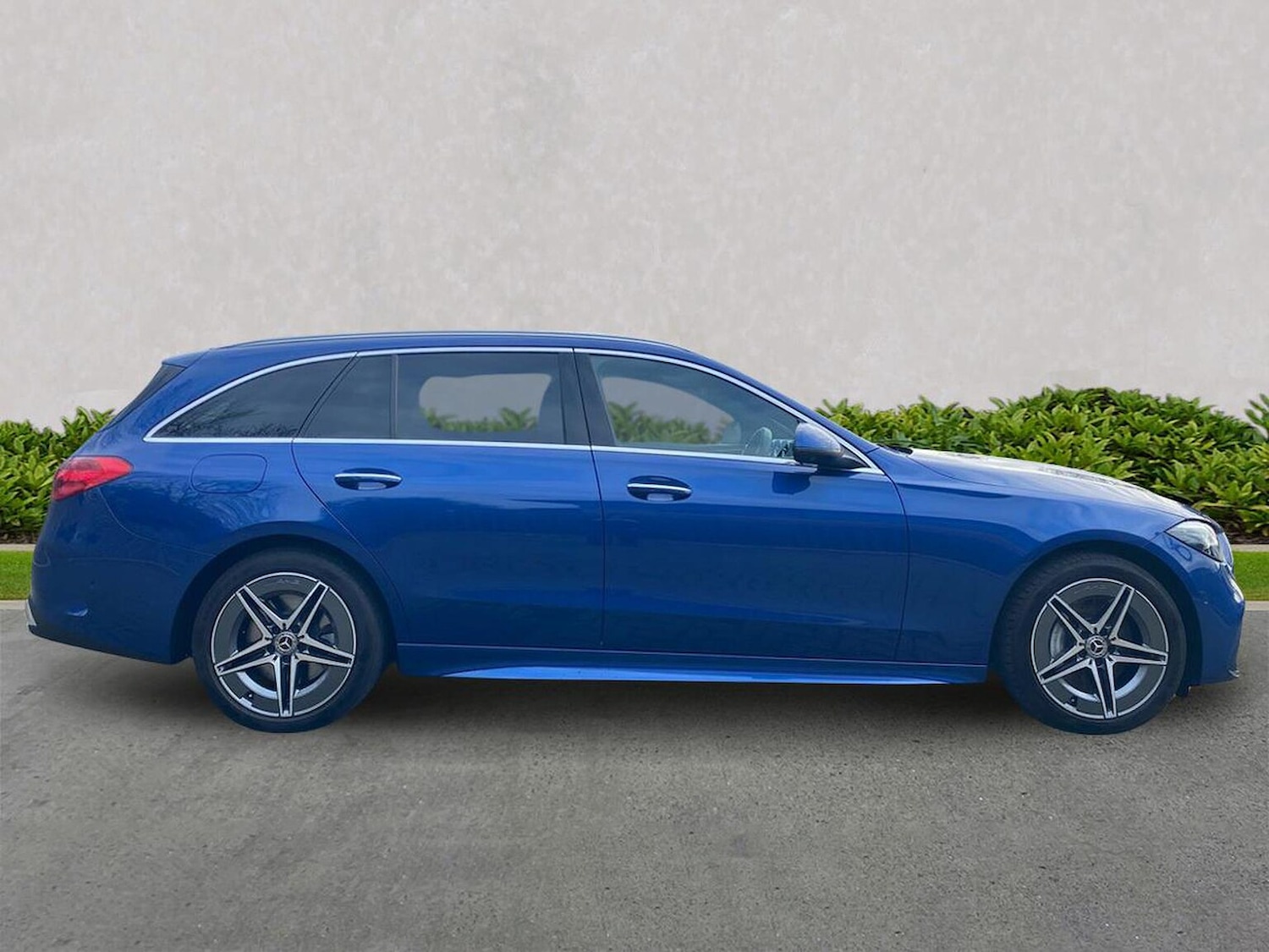 Used Mercedes-Benz C Class 2023 for sale - 76577199: Photo 3