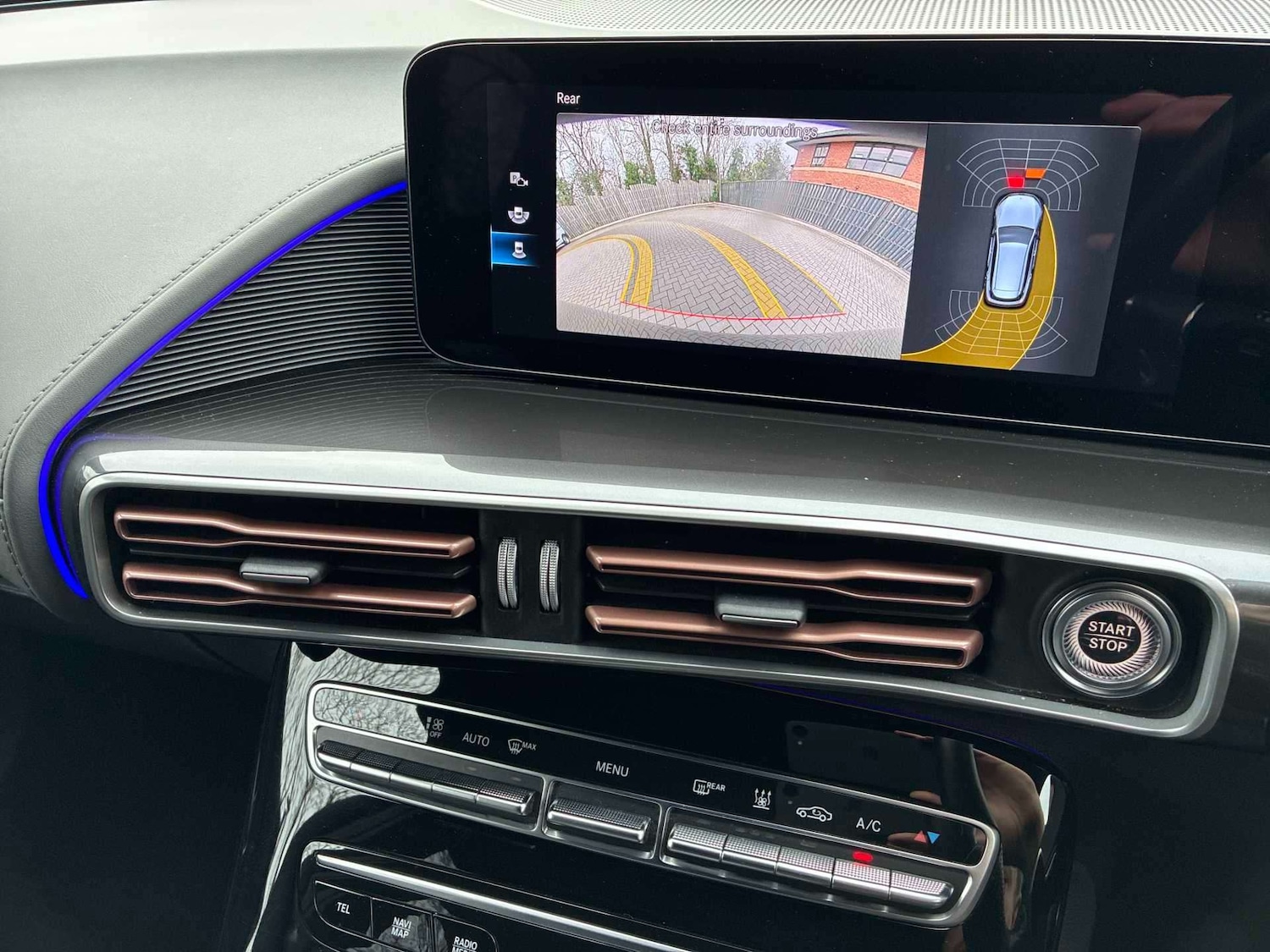 Used Mercedes-Benz EQC 2023 for sale - 77643843: Photo 29