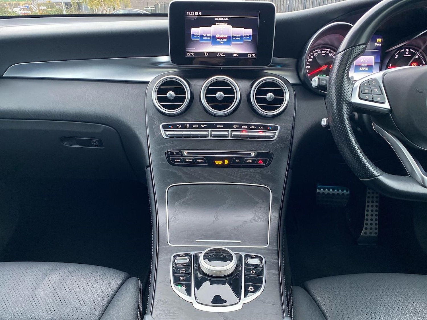 Used Mercedes-Benz GLC 2018 for sale - 76694629: Photo 13