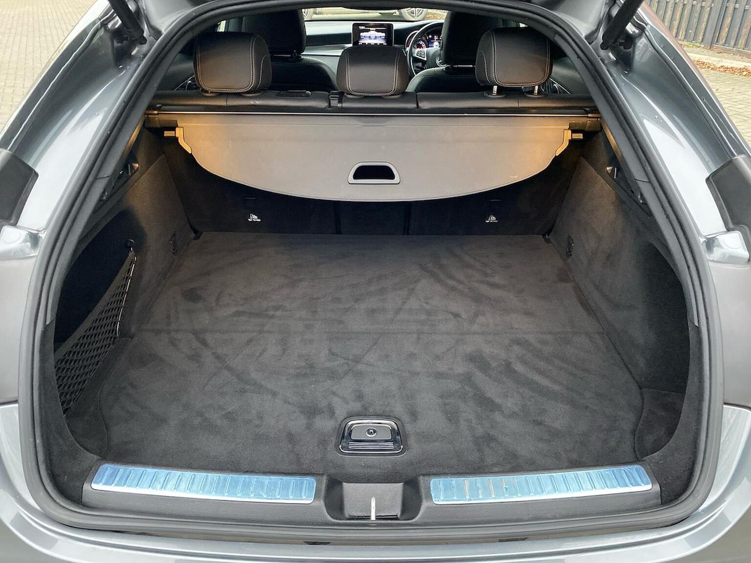 Used Mercedes-Benz GLC 2018 for sale - 76694629: Photo 17