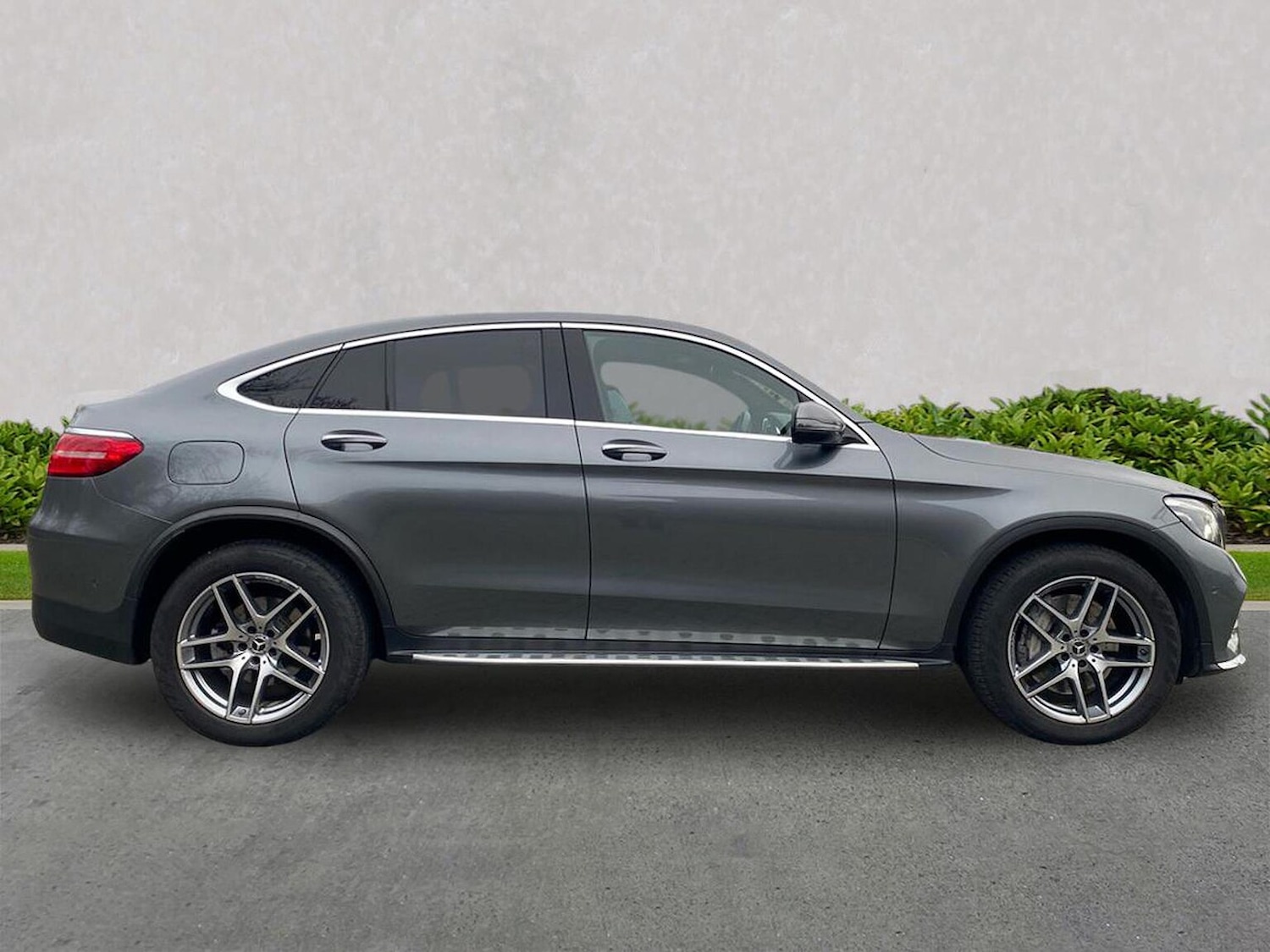 Used Mercedes-Benz GLC 2018 for sale - 76694629: Photo 3