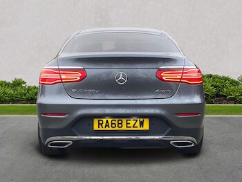 Used Mercedes-Benz GLC 2018 for sale - 76694629: Photo