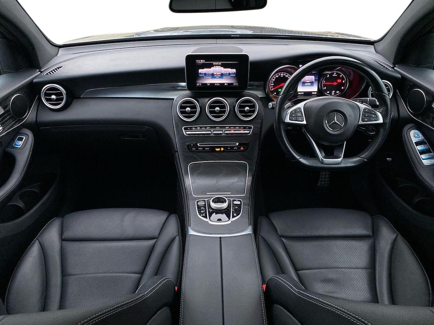 Used Mercedes-Benz GLC 2018 for sale - 76694629: Photo 8