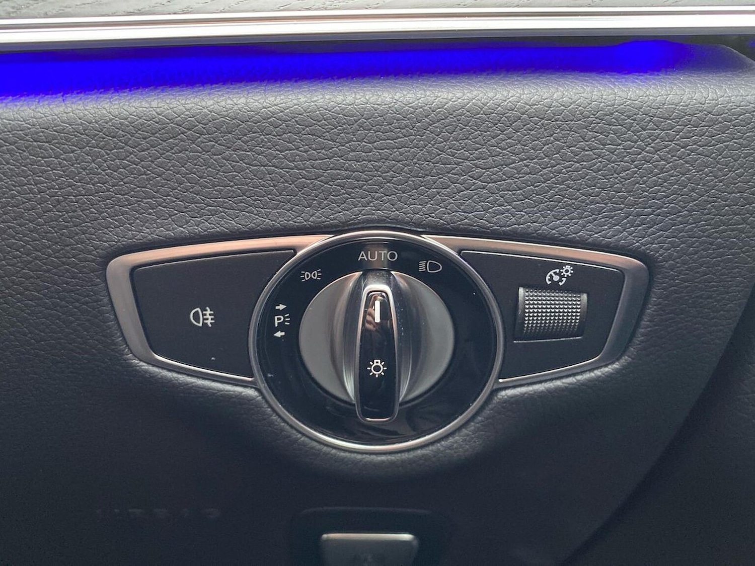 Used Mercedes-Benz E Class 2019 for sale - 76300800: Photo 22