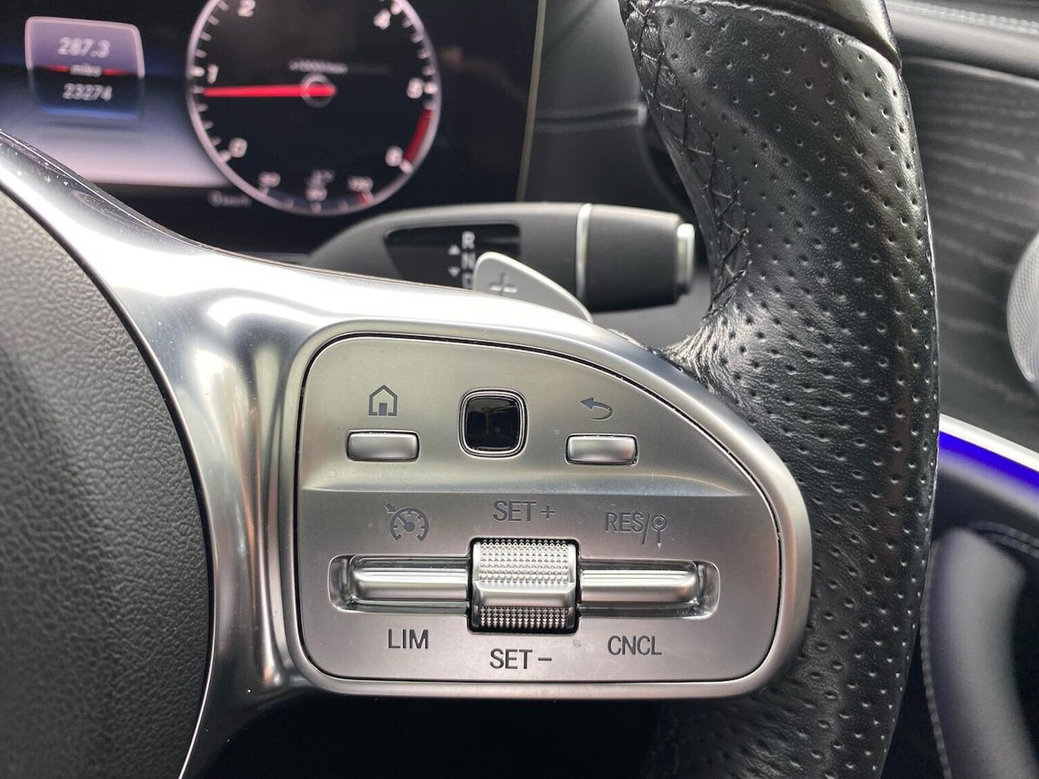 Used Mercedes-Benz E Class 2019 for sale - 76300800: Photo 27