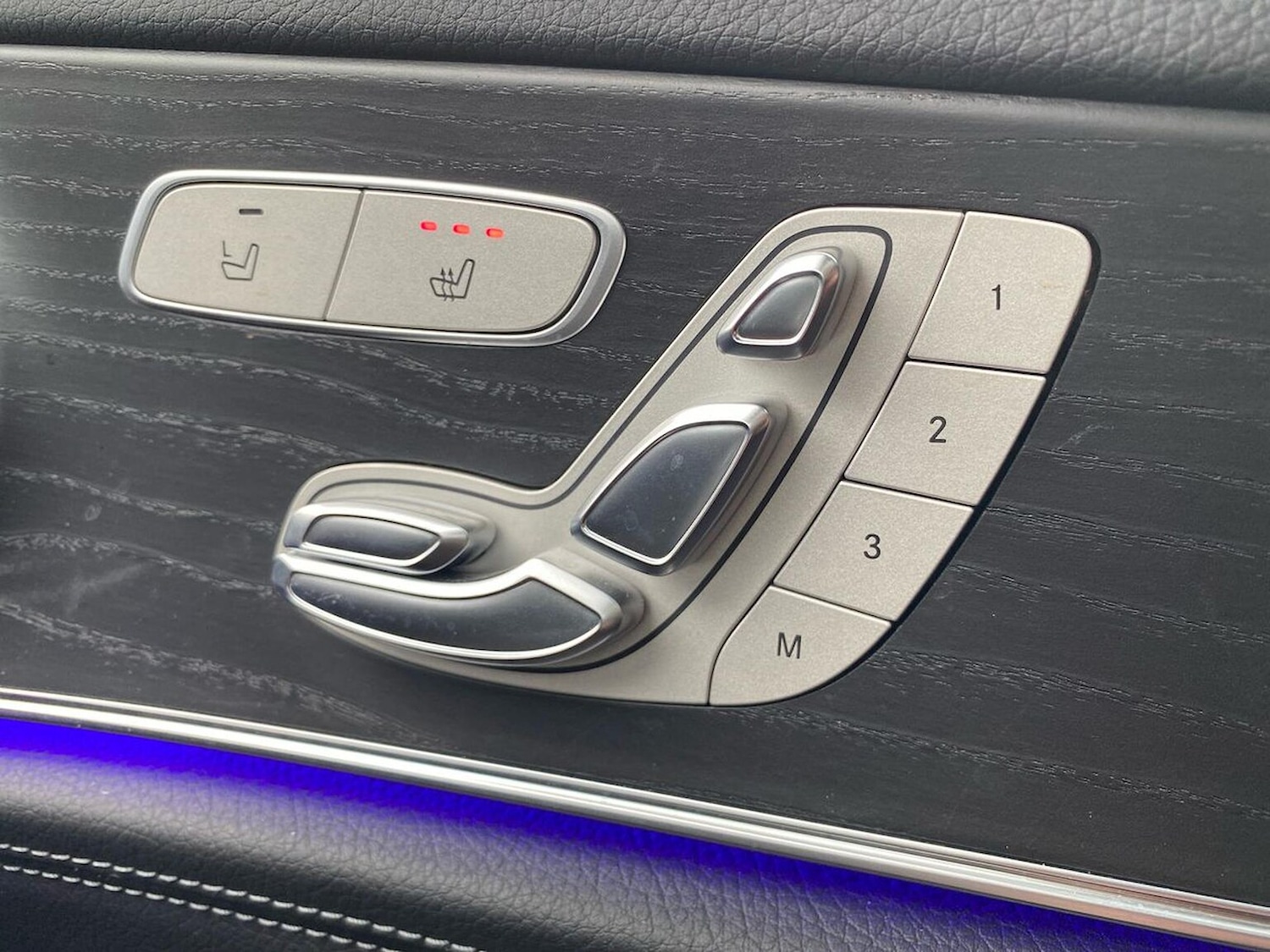 Used Mercedes-Benz E Class 2019 for sale - 76300800: Photo 30