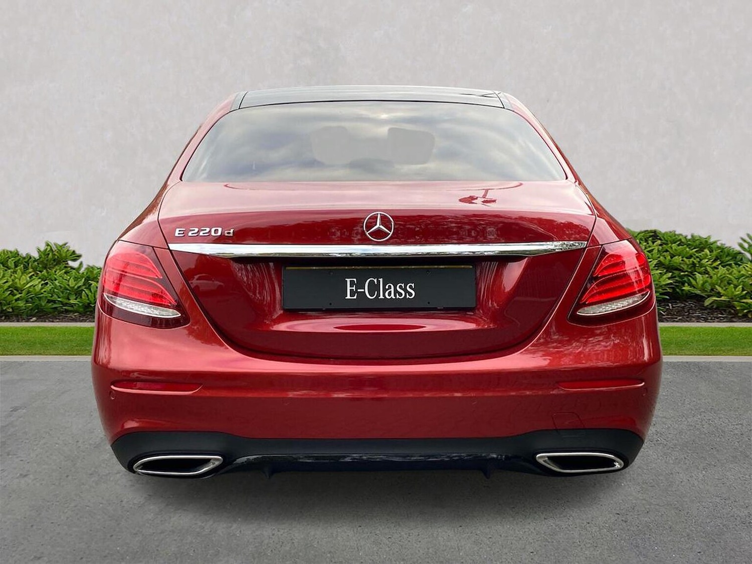 Used Mercedes-Benz E Class 2019 for sale - 76300800: Photo 4