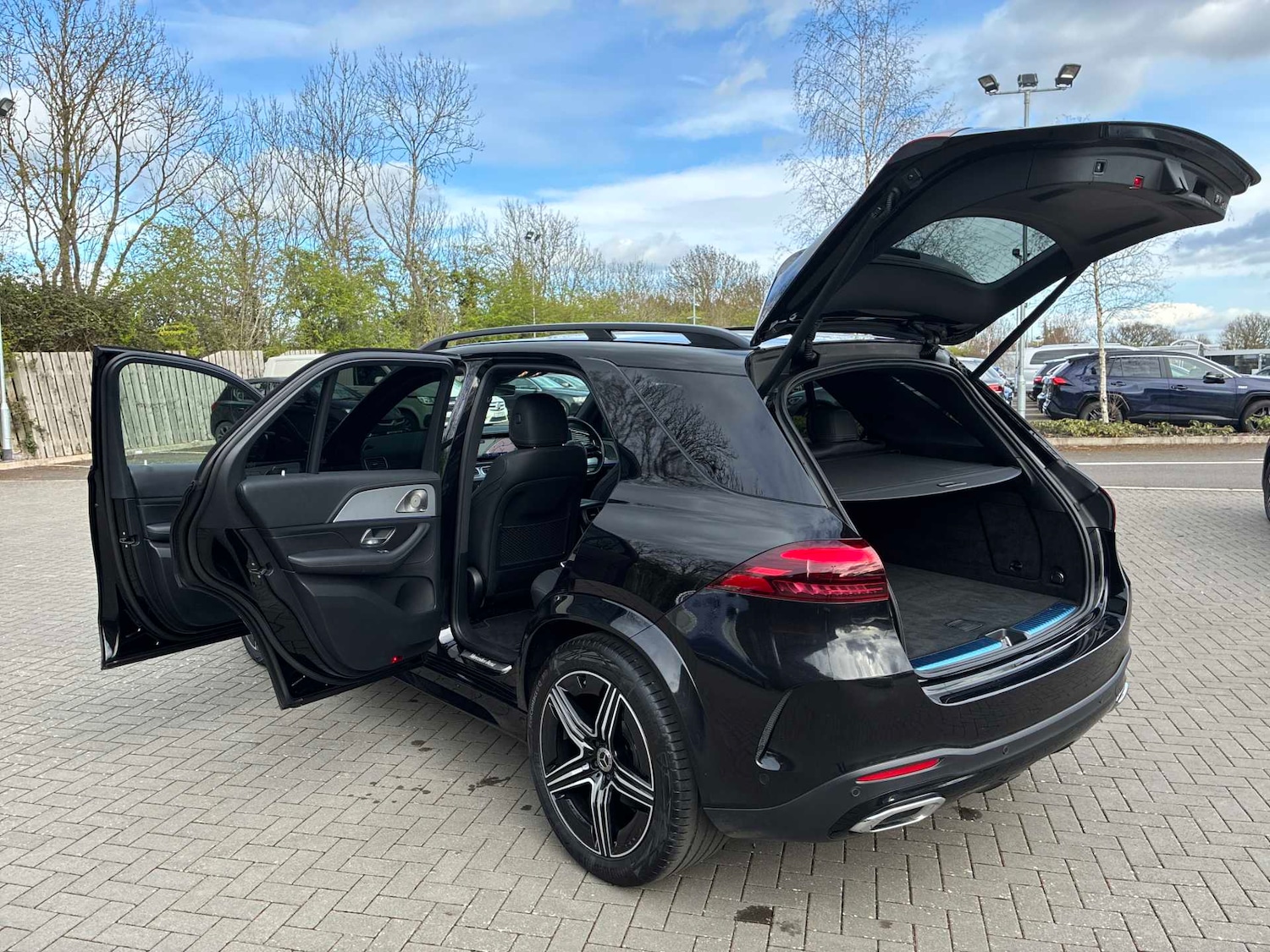 Used Mercedes-Benz GLE 2025 for sale - 78031799: Photo 16