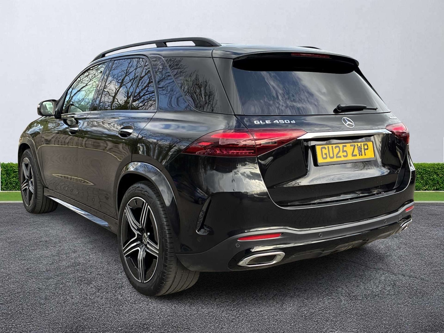 Used Mercedes-Benz GLE 2025 for sale - 78031799: Photo 2