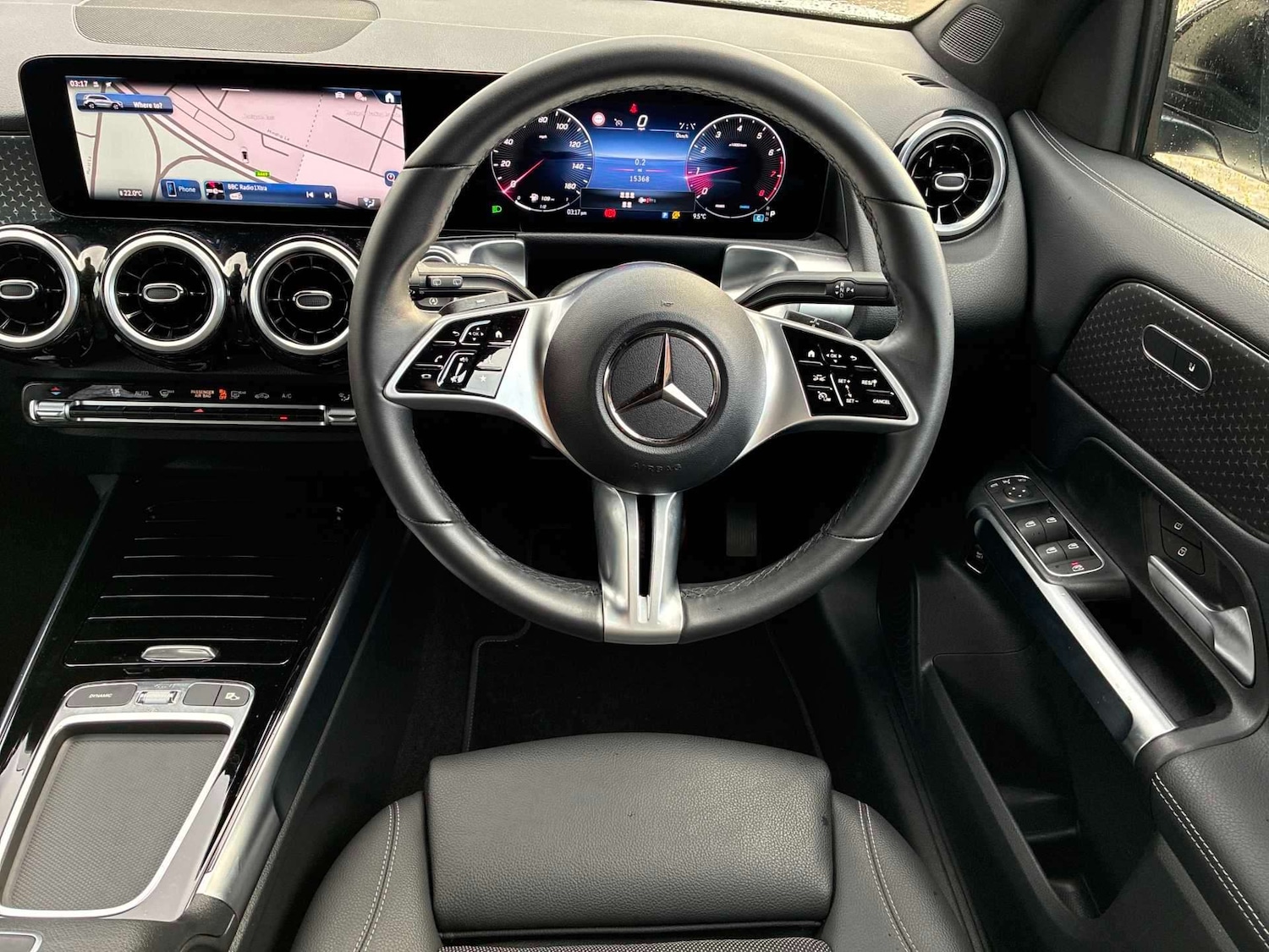 Used Mercedes-Benz GLB 2025 for sale - 77980055: Photo 21