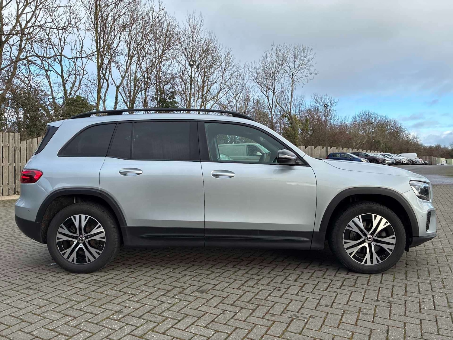 Used Mercedes-Benz GLB 2025 for sale - 77980055: Photo 3