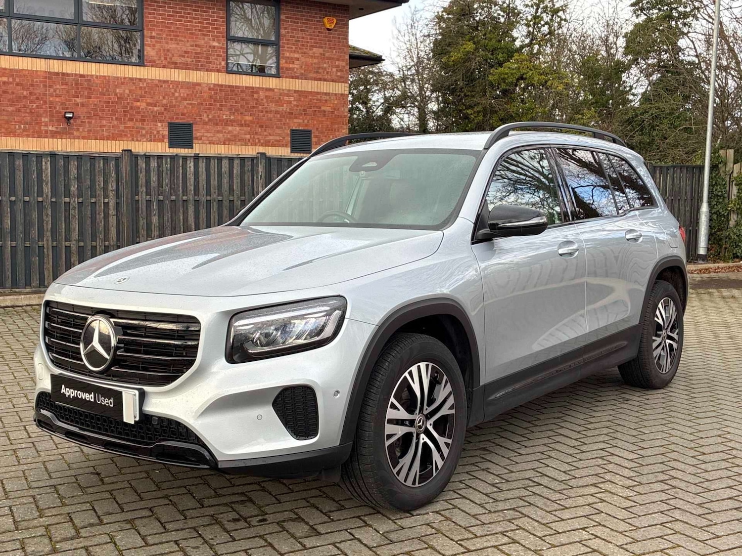 Used Mercedes-Benz GLB 2025 for sale - 77980055: Photo 8