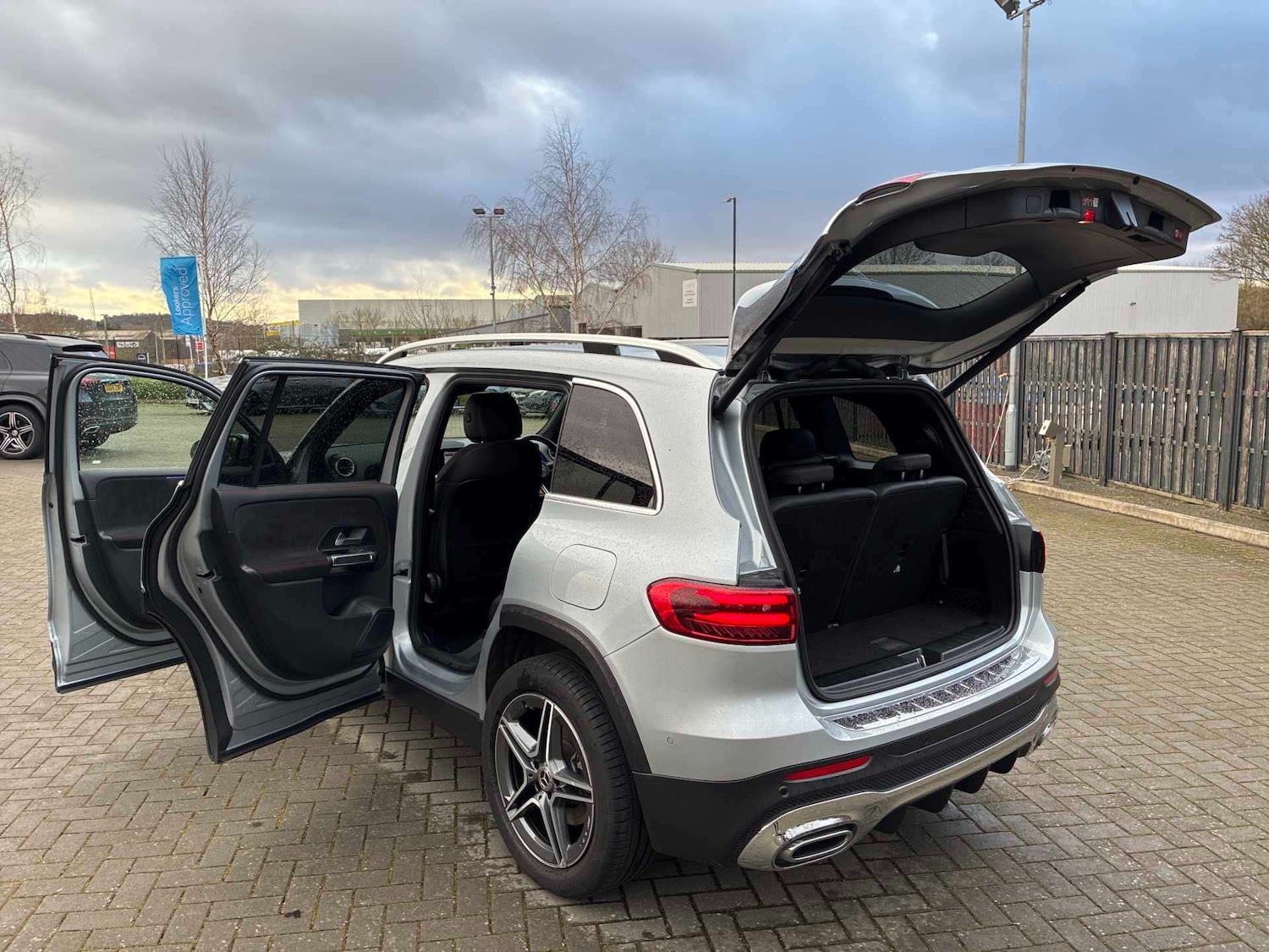 Used Mercedes-Benz GLB 2025 for sale - 77980030: Photo 18