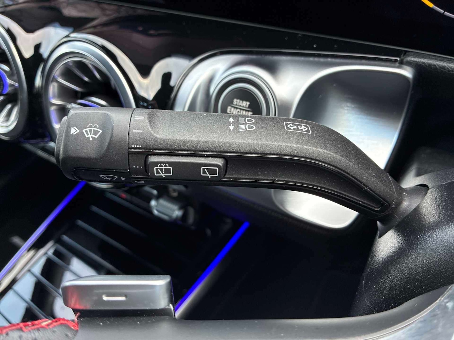 Used Mercedes-Benz GLB 2025 for sale - 77980030: Photo 33