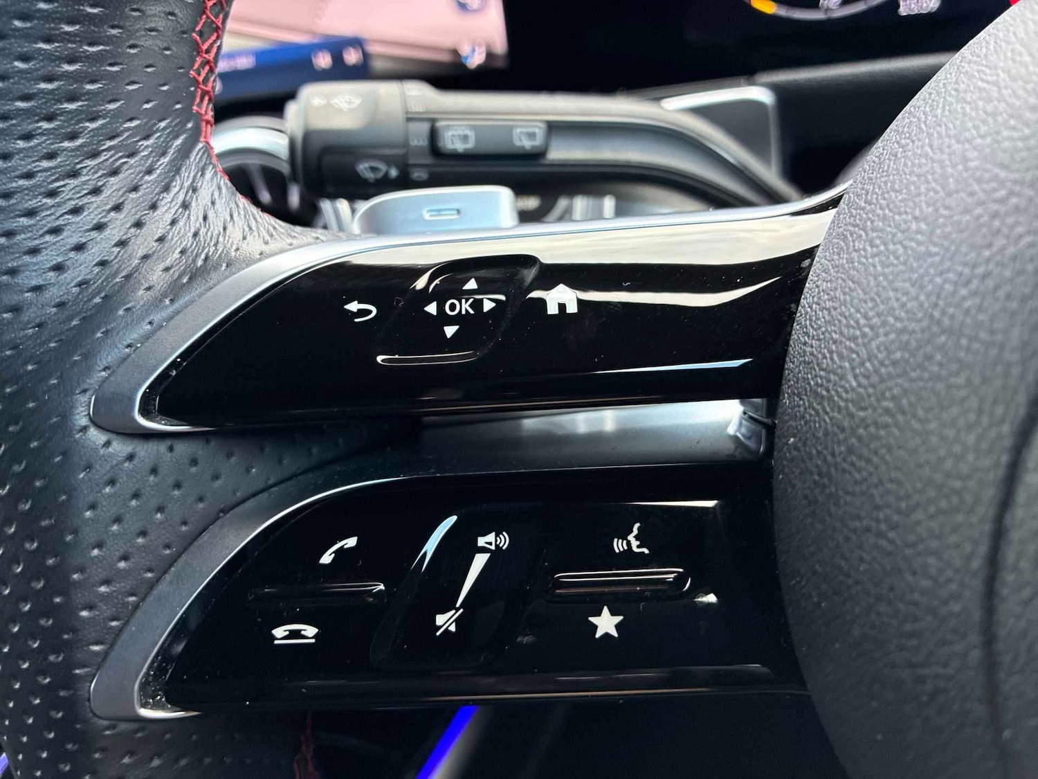 Used Mercedes-Benz GLB 2025 for sale - 77980030: Photo 34