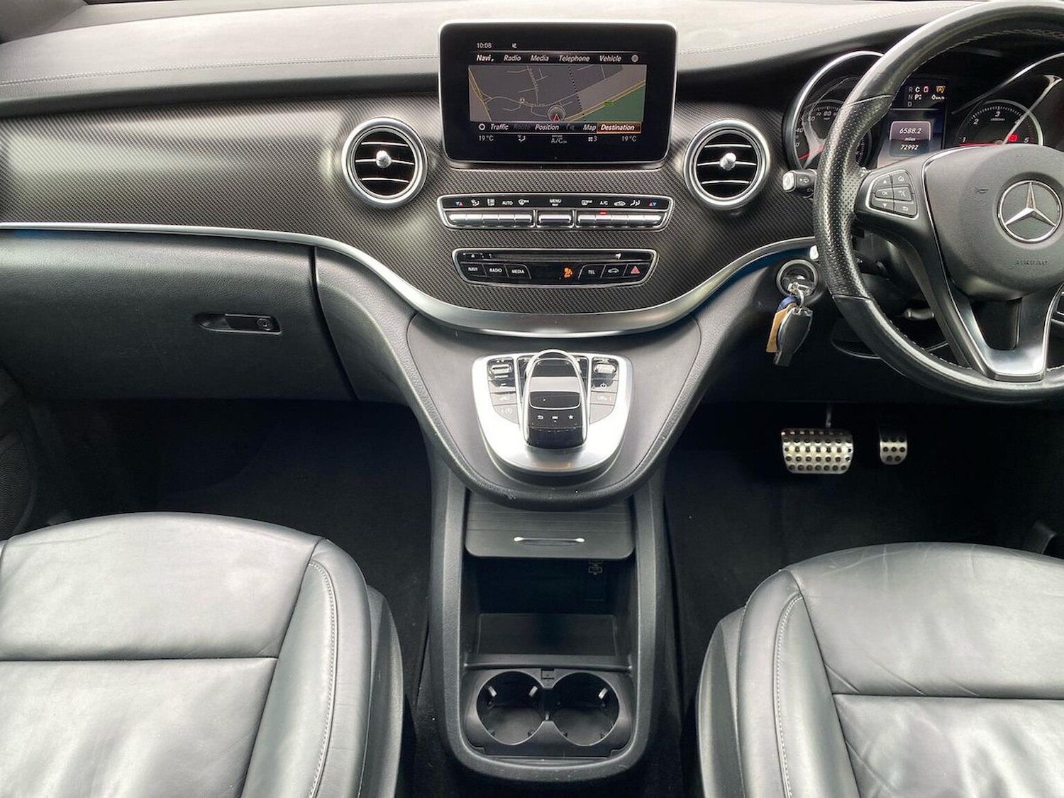 Used Mercedes-Benz V-Class 2019 for sale - 76412450: Photo 13