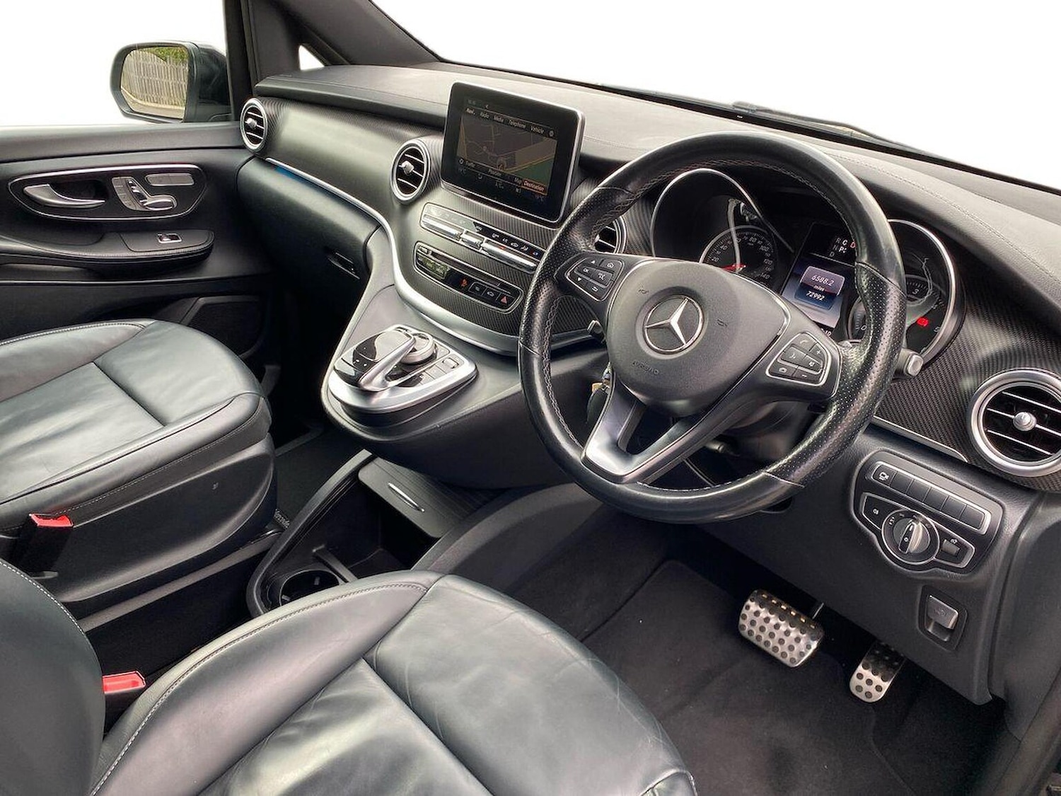 Used Mercedes-Benz V-Class 2019 for sale - 76412450: Photo 15